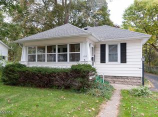 1015 E Alcott St, Kalamazoo, MI 49001