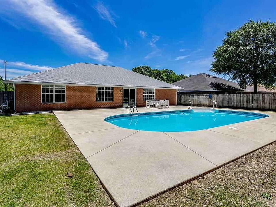 1st image of 6162 Suntan Cir