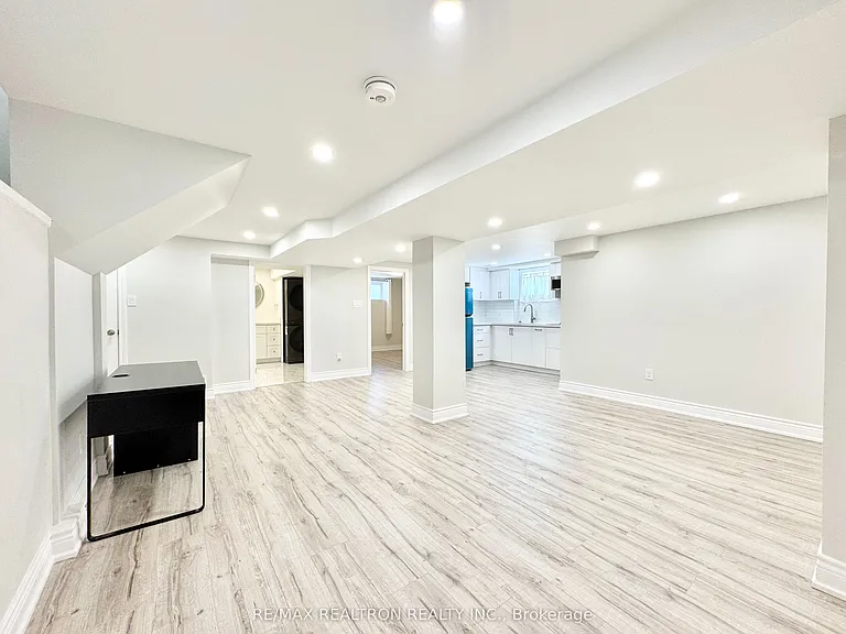 173 Norfolk Ave — Photo 24