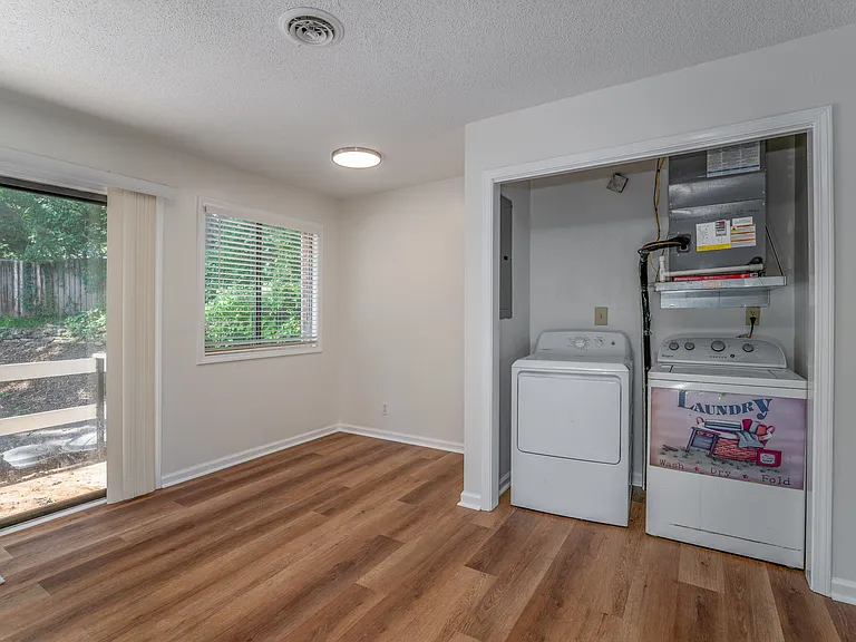 70 Greenville Hwy #1 — Photo 7