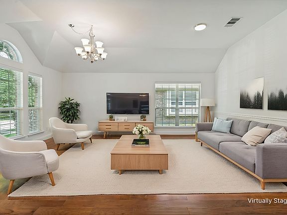 2nd image of 1480 Brittany Way