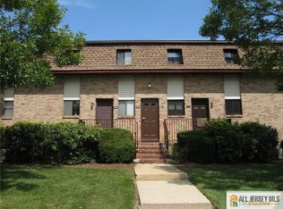 1208 N Oaks Blvd #8, North Brunswick, NJ 08902
