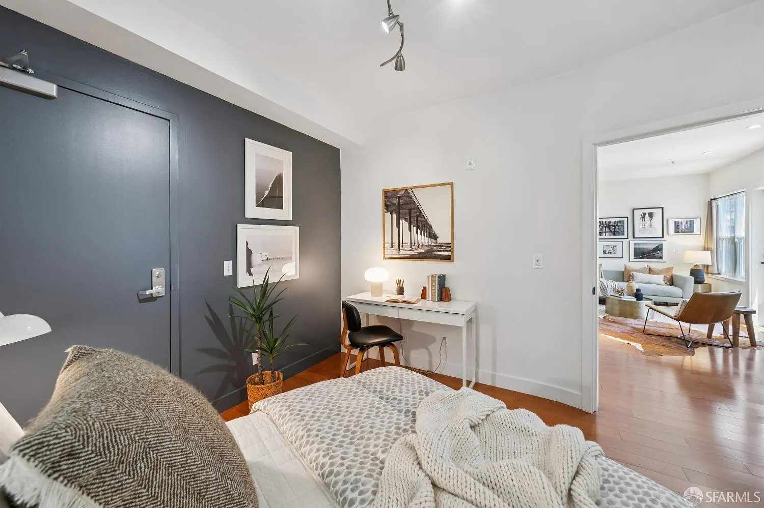 4343 3rd St APT 202 - Photo 12
