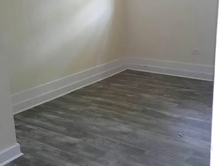 1340 W Granville Ave #G — Photo 3