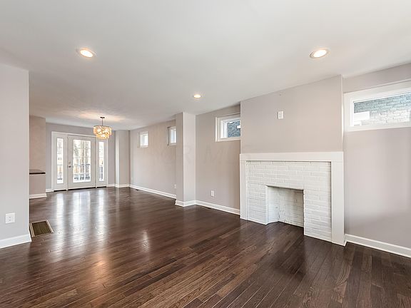 2nd image of 882 S 22nd St