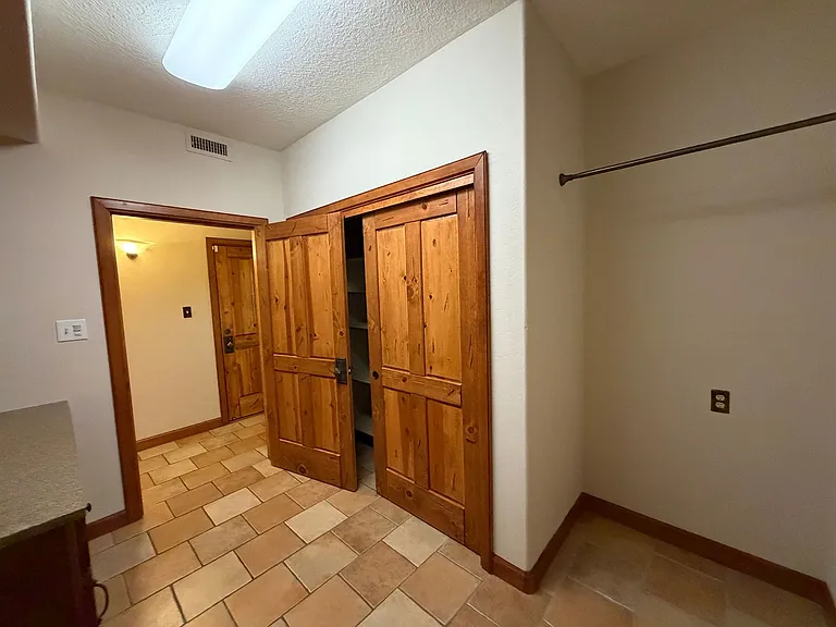 516 Sparrow Hawk Ct SE — Photo 39