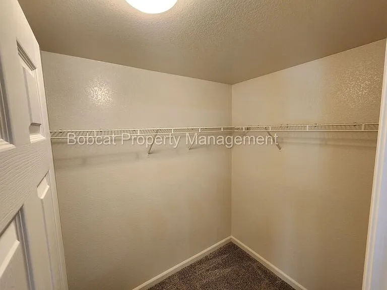 1331 Chichester Dr — Photo 12