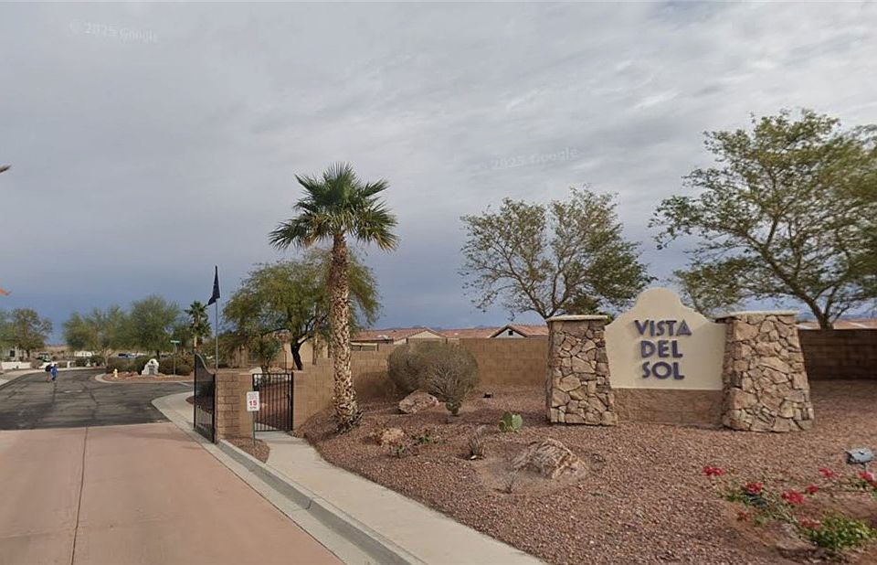 2nd image of 2330 Cortez Lane