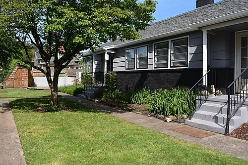 5735 N Montana Ave Photo 1