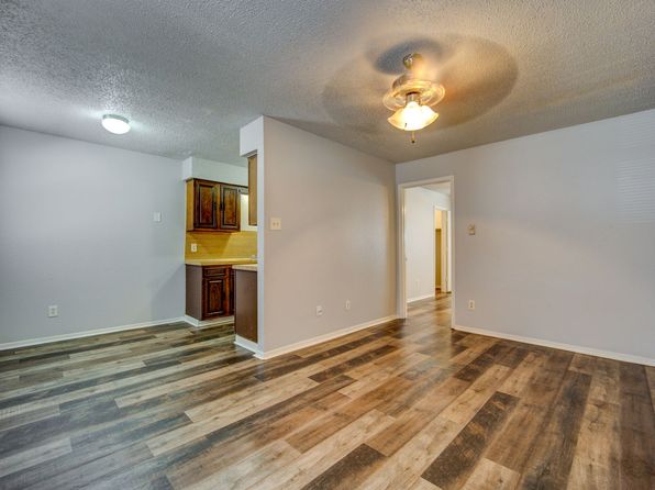 2520 N East St APT 3