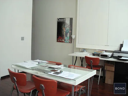 Rented by Bond New York | media 17