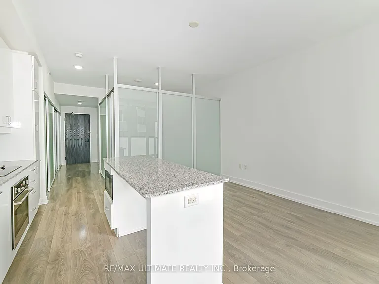 426 University Ave #1106 — Photo 15