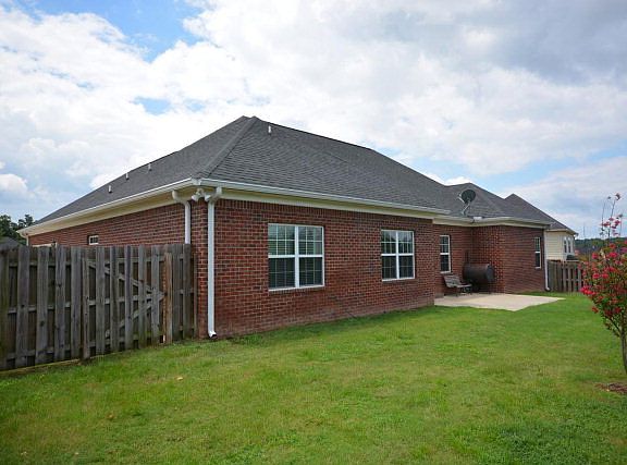 3rd image of 606 Yonto Dr