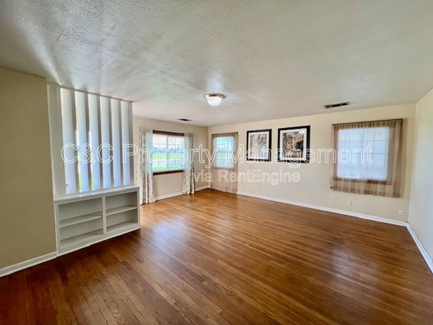 2 bed, 1.0 bath, 891 sqft, $1,500 — Photo 2