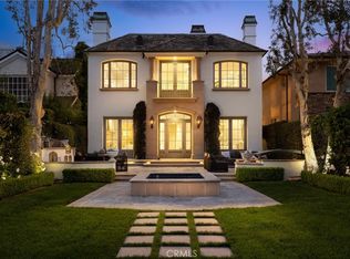 13 Harbor Is, Newport Beach, CA 92660