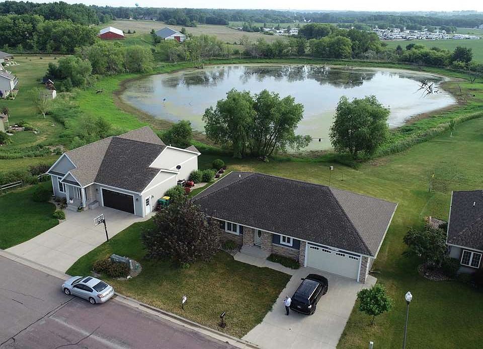 1st image of 3104 Chaplin Dr
