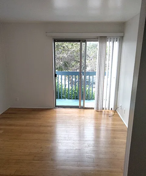 1215 E Meta St #B — Photo 3