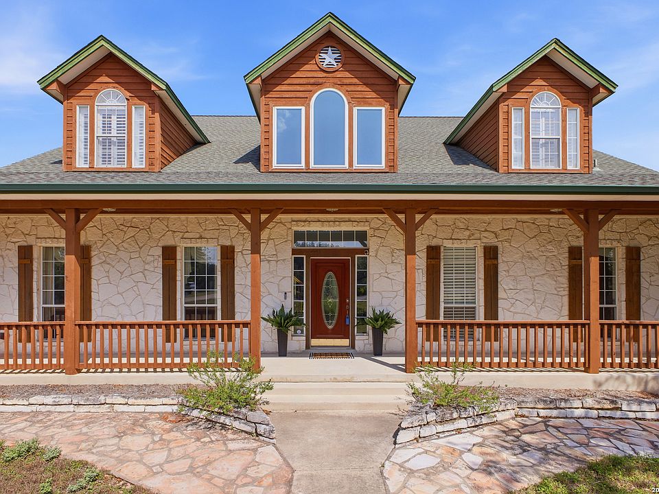 1st image of 148 N Stallion Estates Dr