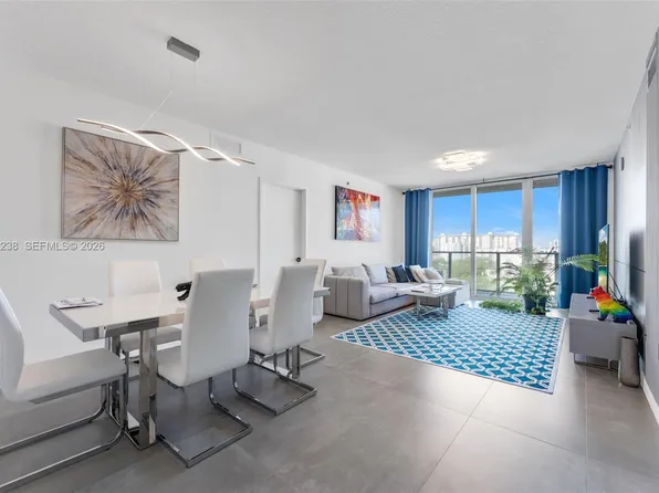 300 Sunny Isles Blvd #4-905, Sunny Isles Beach, FL 33160