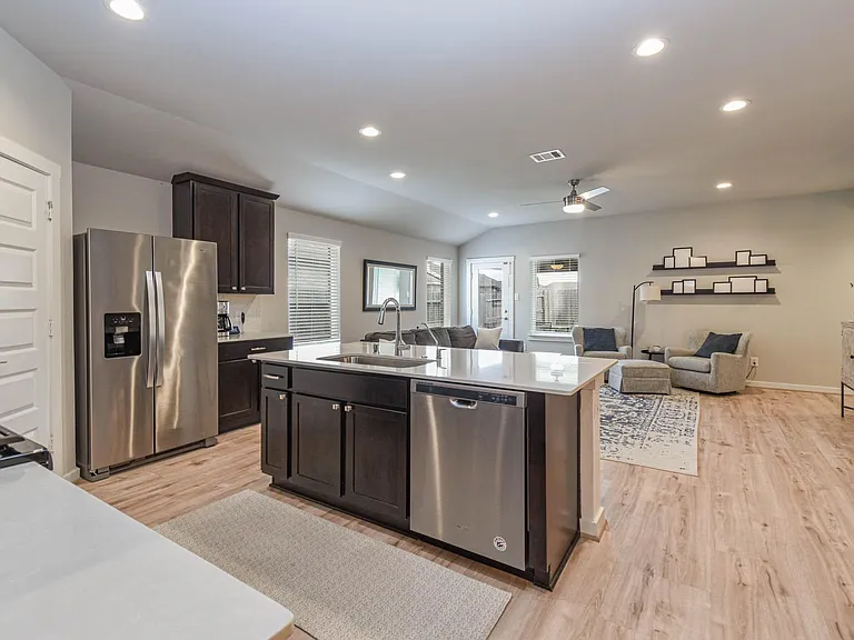 13009 Oleander Bay Ln — Photo 11