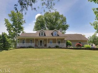 18717 Arrowhead Ln, Danvers, IL 61732