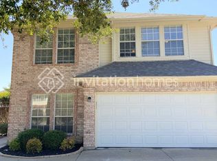 312 Faith Ct, Burleson, TX 76028