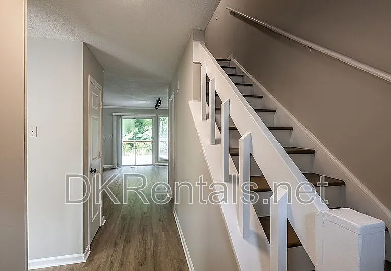 3538 Kennesaw Station Dr NW — Photo 4