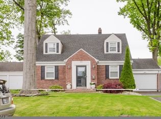 382 Martin Rd, Union, NJ 07083