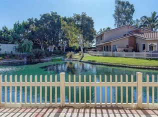 7966 Moonmist Cir, Huntington Beach, CA 92648