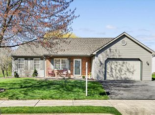 5 Springhouse Dr, Myerstown, PA