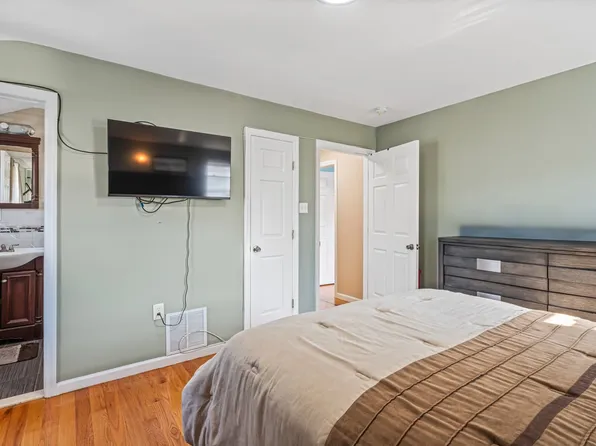 130-12 178th Street image 24 of 33