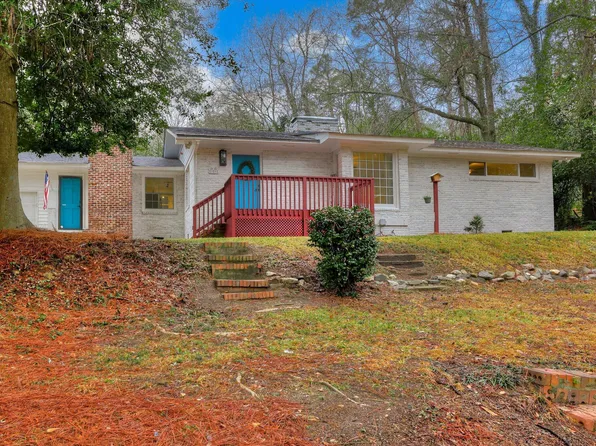 909 Valley Rd, Aiken, SC 29801