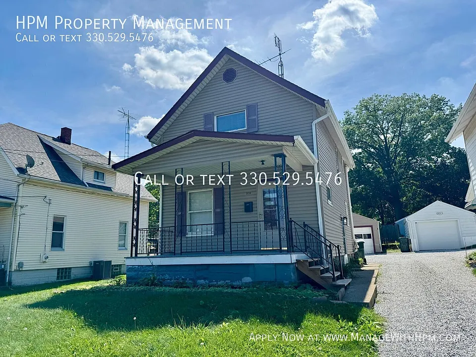 3034 13th St NW