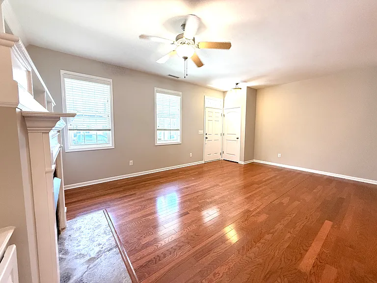 514 Dragby Ln — Photo 41