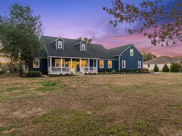 32345 Wolfs Trl, Sorrento, FL 32776