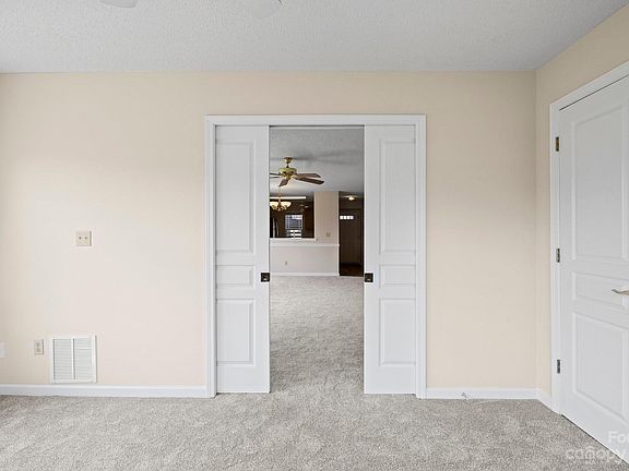 3rd image of 2405 Deermouse Way