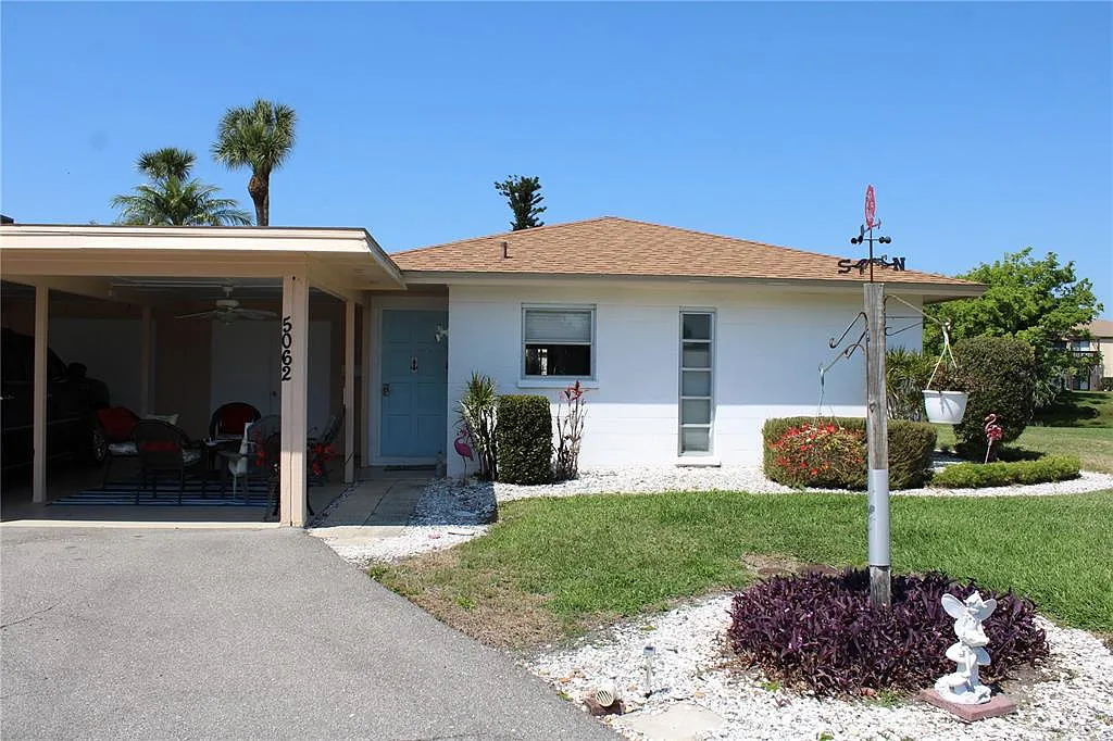 2 bed, 2.0 bath, 896 sqft, $1,450 — Photo 1