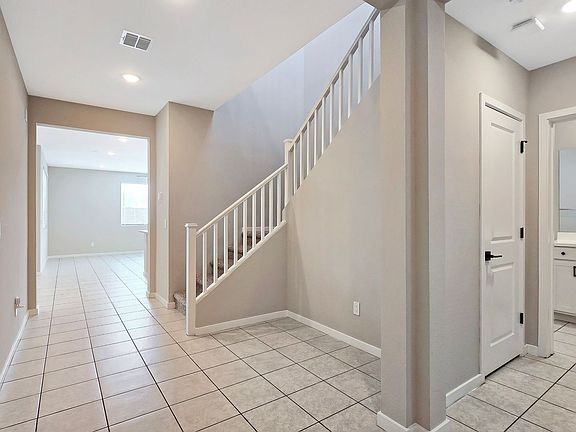 5th image of 13865 S 177th Ave