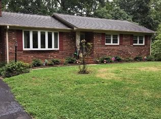 515 Holmes Dr, Rural Hall, NC 27045