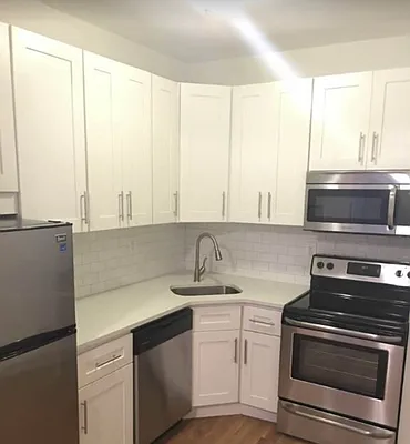 Rented by TheRealEstateCompany.com LLC | media 61