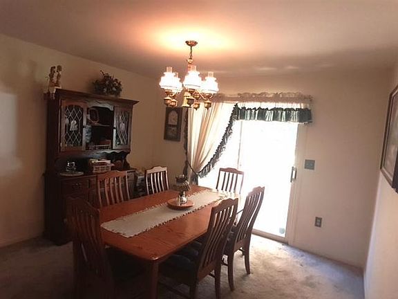 4th image of 308 Richland Ln