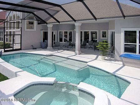 screened_pool_spa_s