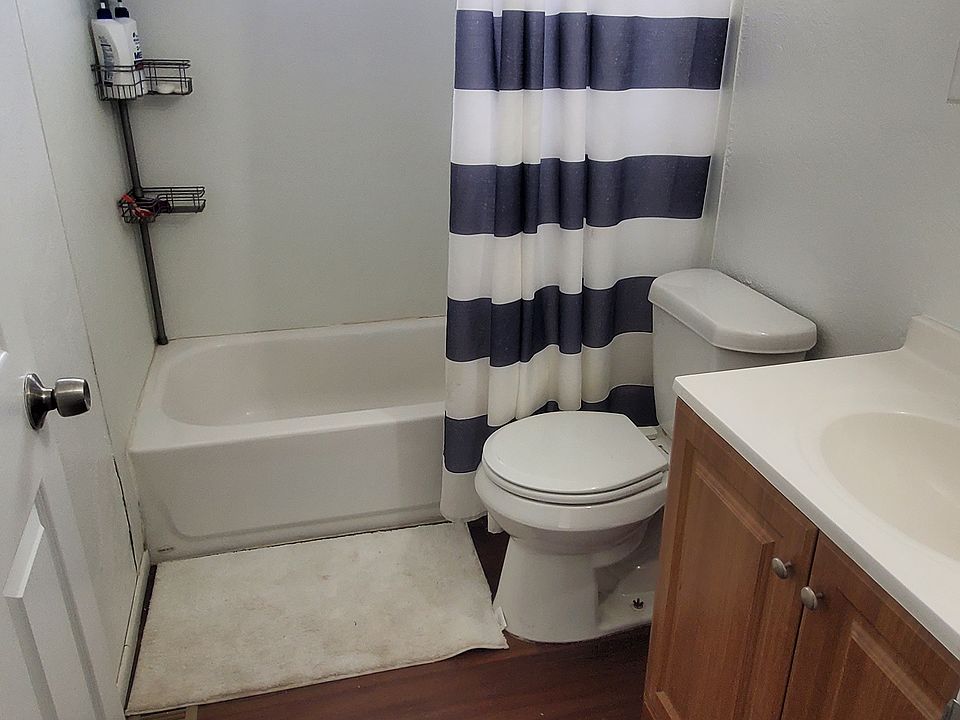 2nd image of 14322 E 22nd Pl