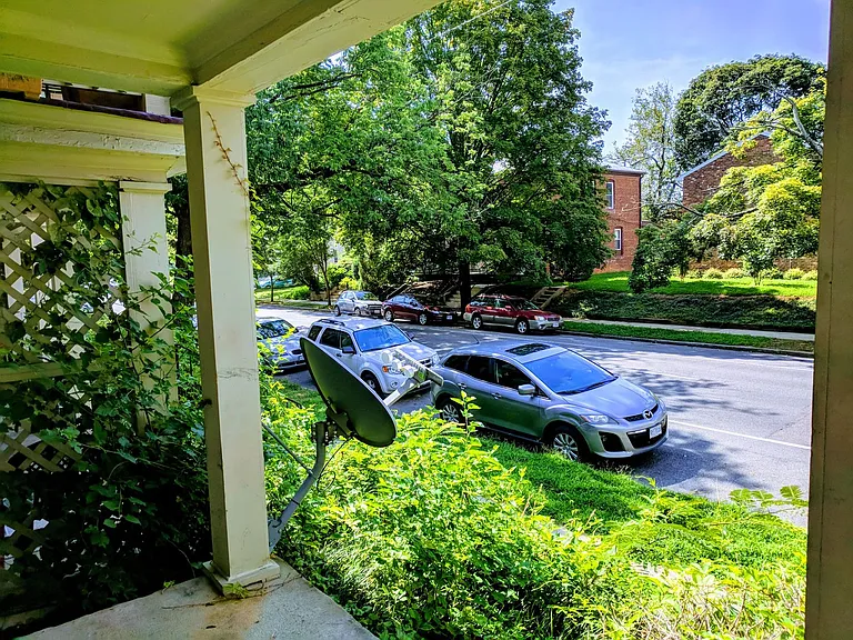 3316 Ellwood Ave.* — Photo 3