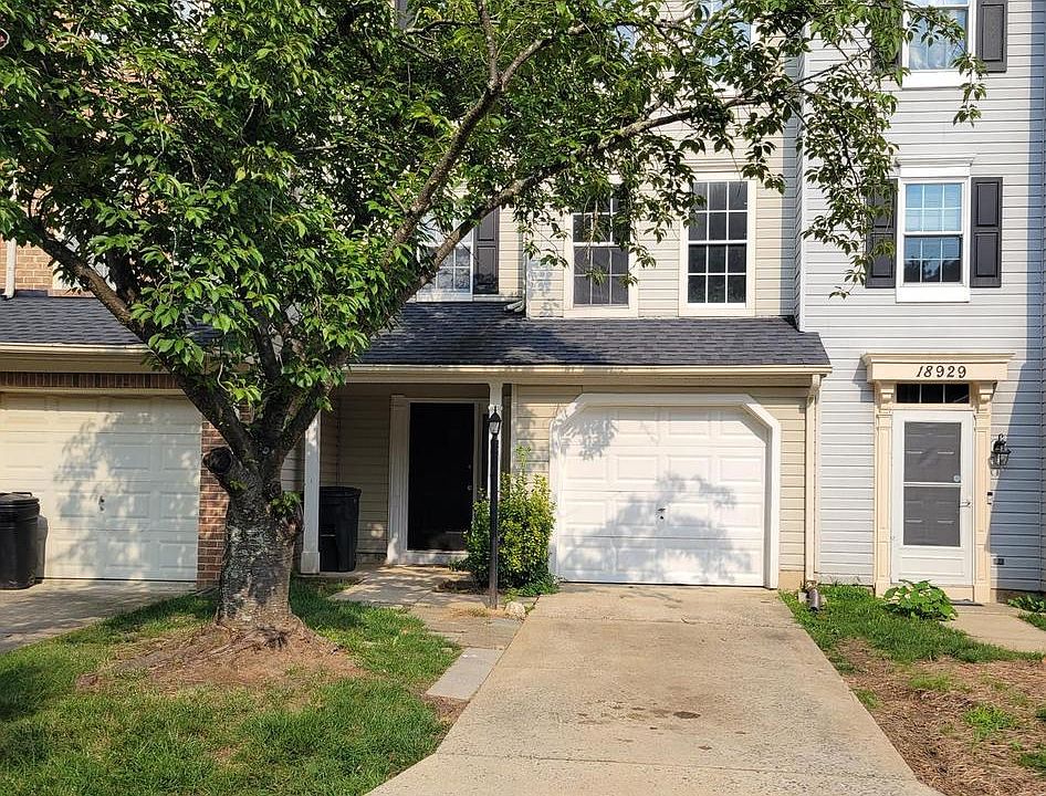 1st image of 18931 Quiet Oak Ln
