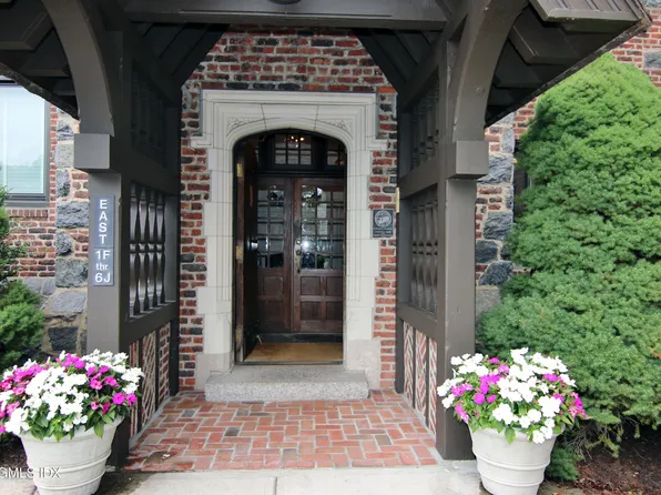 47 Lafayette Pl APT 5J, Greenwich, CT 06830