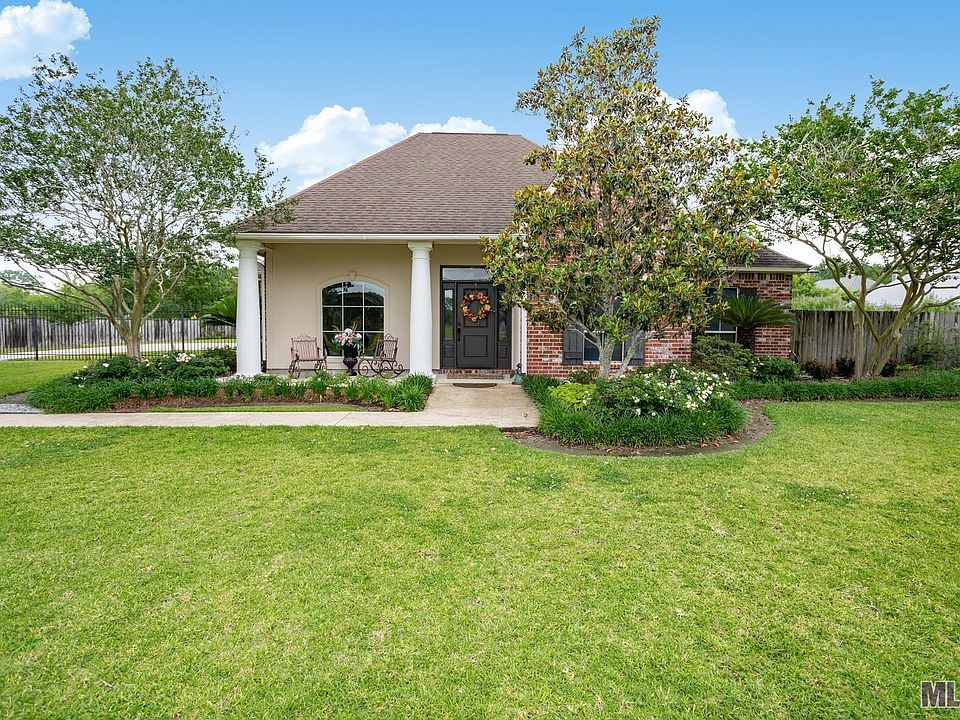 4750 Raymond Labauve Dr, Brusly, LA 70719 Zillow