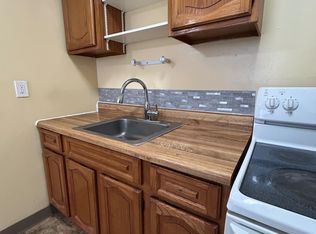 27 Pleasant St #A, Enfield, CT 06082