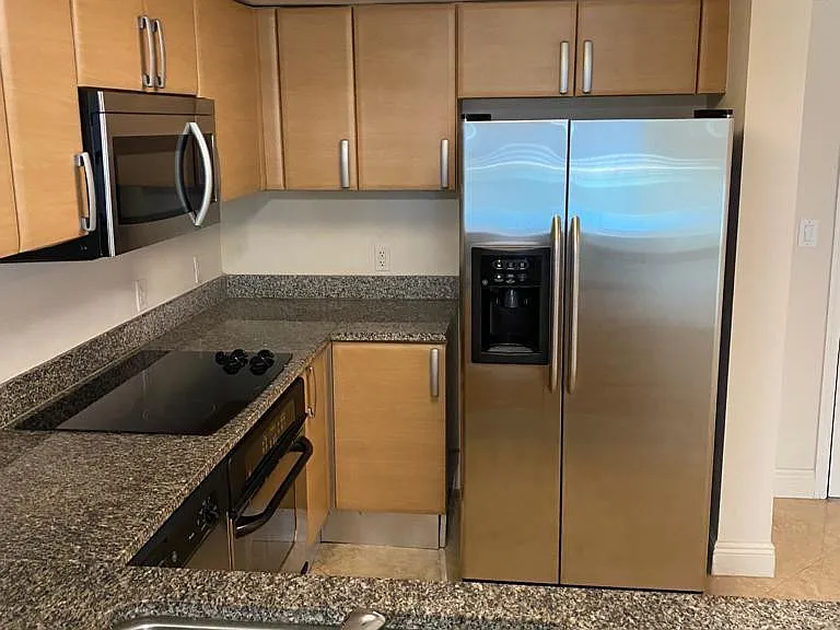 2101 Brickell Ave #504 — Photo 3