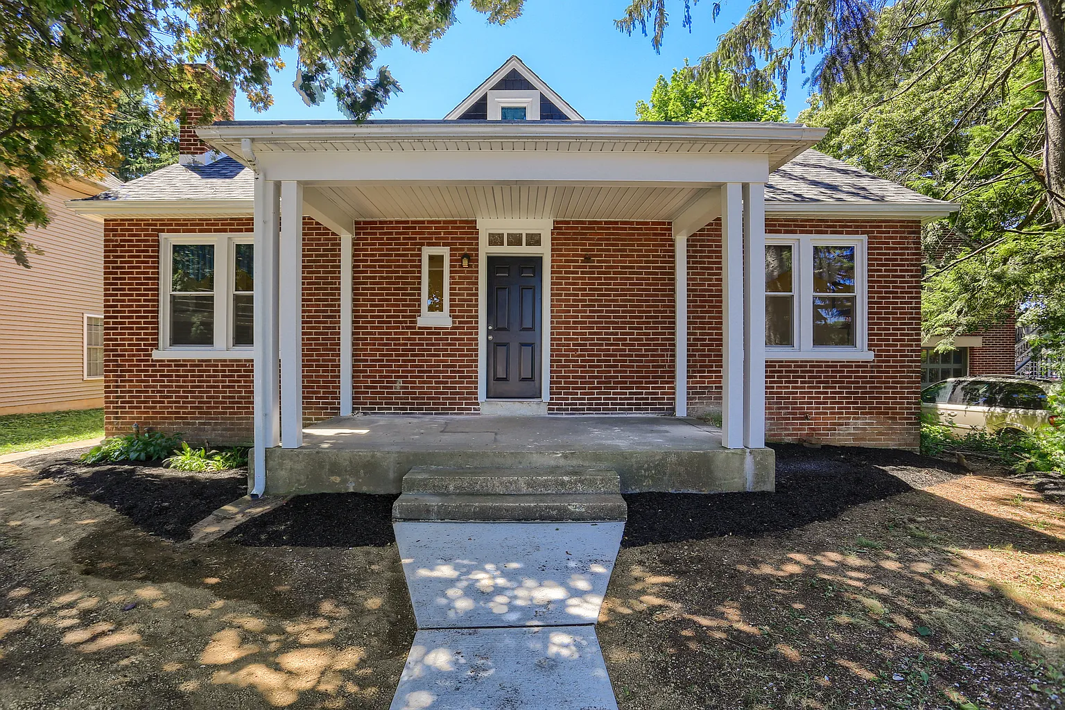 12 Princess Ave photo 1